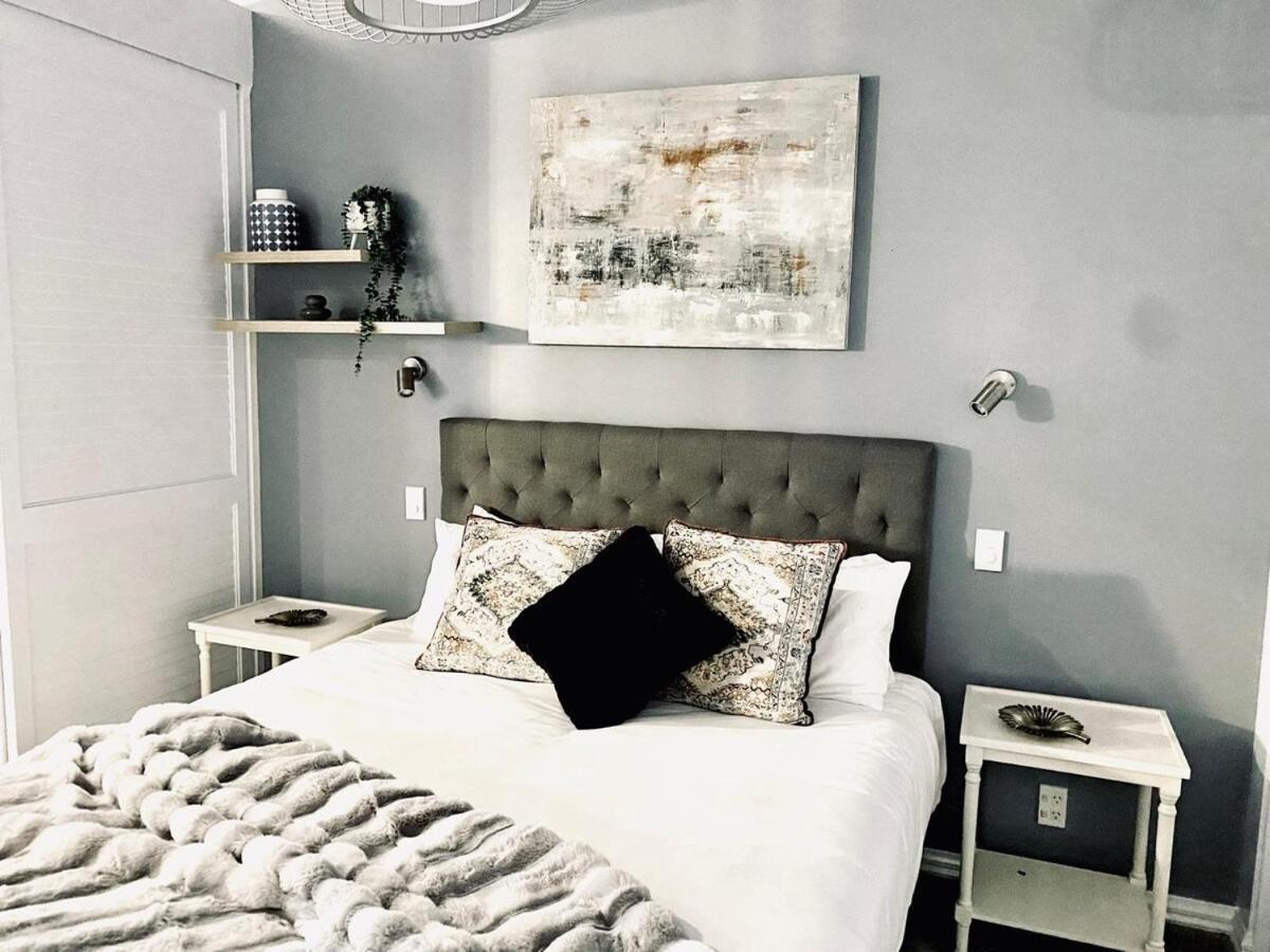 Spacious Newly Renovated Princes Wharf 1br Auckland